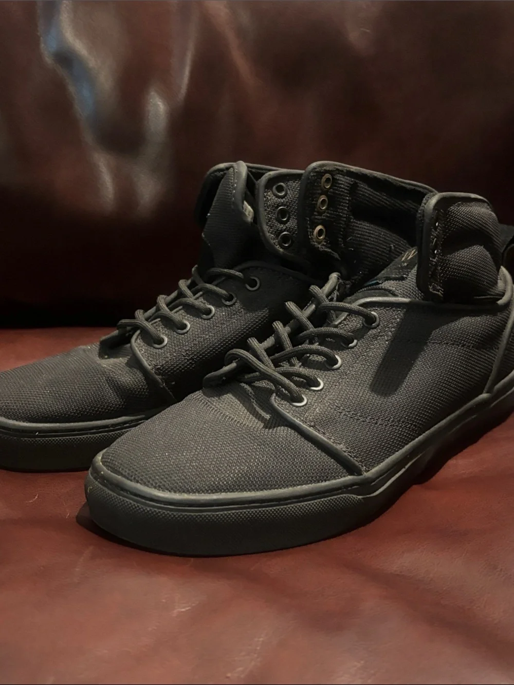 Vans Black High-Top Canvas Sneakers   Size 7.5 US Men